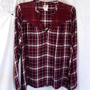 FINAL PRICE LAST CHANCE! Self Esteem~Flannel & Lace  Top   Xl